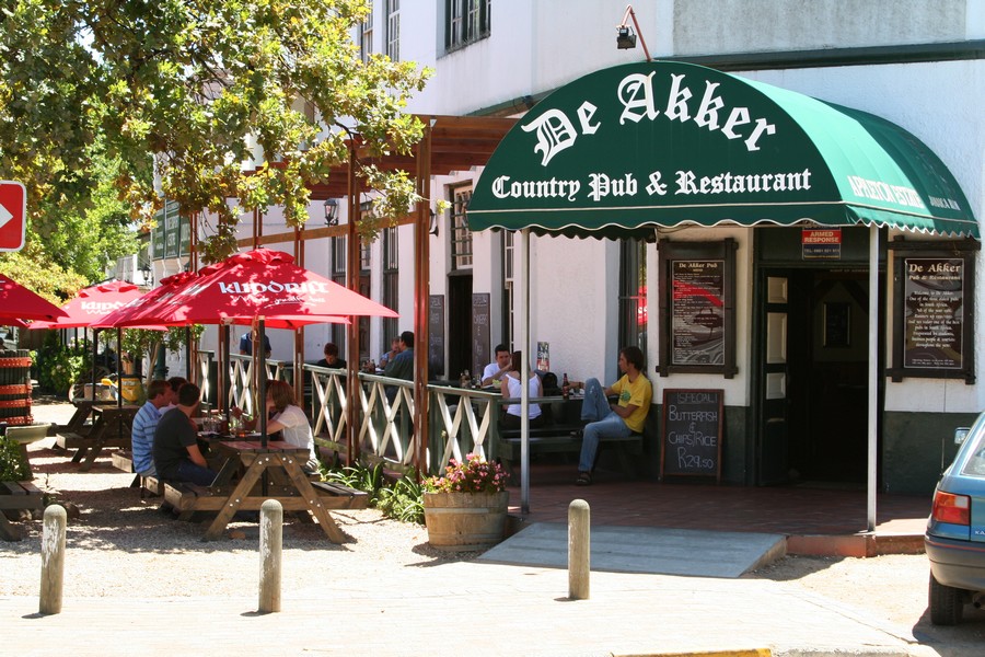 Stellenbosch,_De_Akker_-_panoramio.jpg